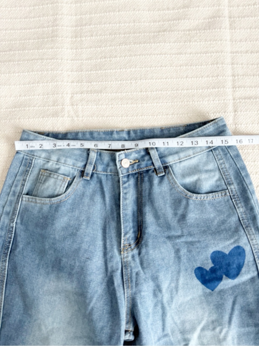 Heart Printed Barrel Jeans - Picture 4 of 8